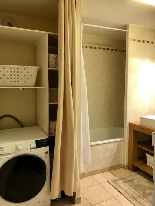 Grand Bleu Apartment Sete Ngoại thất bức ảnh